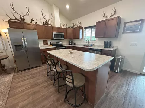 215 Aurora Ave, Spearfish, SD 57783 photo 5