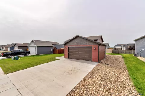 613 Civil Way, Box Elder, SD 57719 photo 3