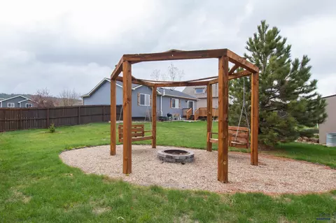 10284 Remmington St, Summerset, SD 57718 photo 4