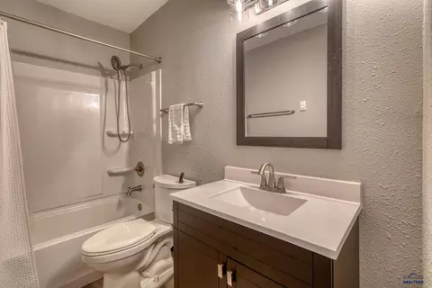 6556 Beverly Dr, Rapid City, SD 57701 photo 26