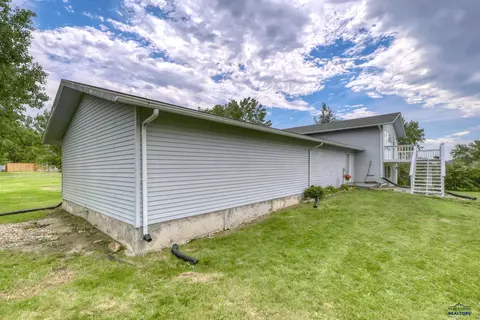 6556 Beverly Dr, Rapid City, SD 57701 photo 34
