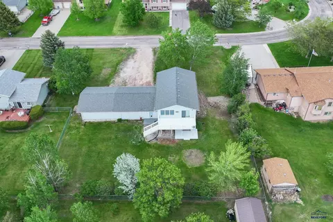 6556 Beverly Dr, Rapid City, SD 57701 photo 40