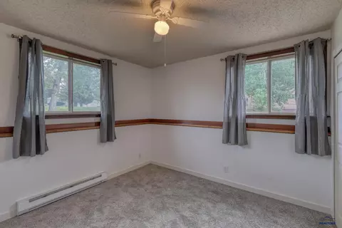 6556 Beverly Dr, Rapid City, SD 57701 photo 25