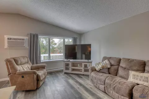 6556 Beverly Dr, Rapid City, SD 57701 photo 7
