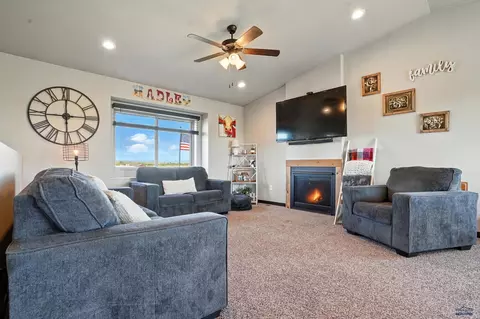 15030 Cody Ln, Box Elder, SD 57719 photo 12
