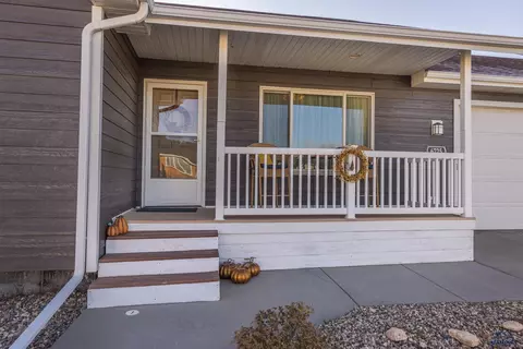 6725 Townsend, Summerset, SD 57718 photo 4