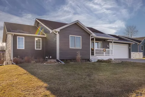 6725 Townsend, Summerset, SD 57718 photo 3