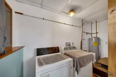 705 Zenith St, Belle Fourche, SD 57717 photo 19