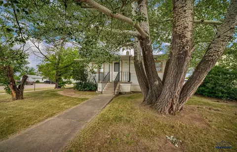 1014 Haines Ave, Rapid City, SD 57701