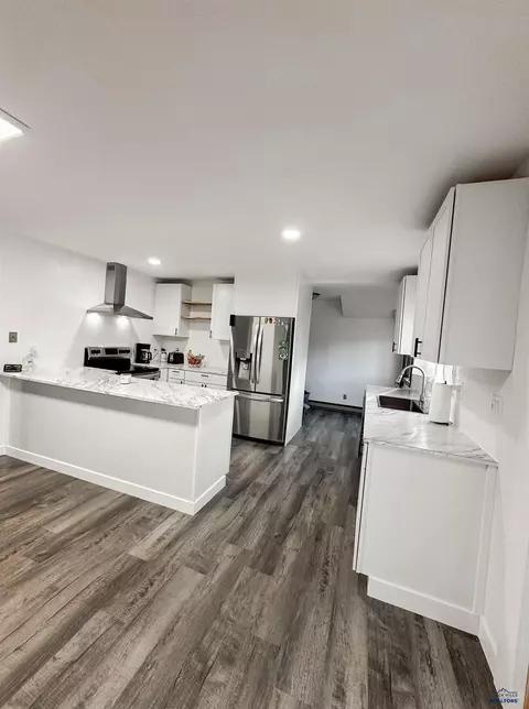 Kitchen - 410 W 8th, Winner, SD 57580 photo 2 of 3