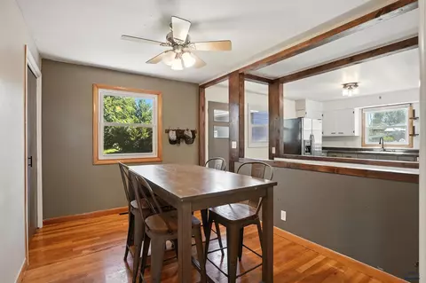912 Stanley, Belle Fourche, SD 57717 photo 7