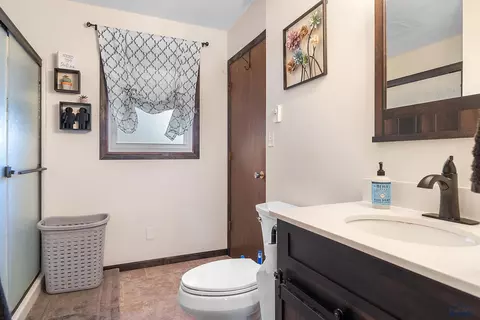 Bath - 2613 Moose Dr, Sturgis, SD 57785 photo 1 of 3