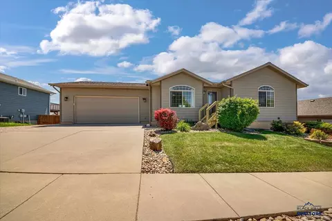 4533 Bozeman Cir, Rapid City, SD 57703