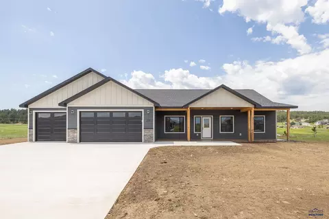236 Stone Hill Dr, Custer, SD 57730 photo 1