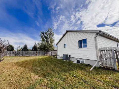 662 Airway Ct, Box Elder, SD 57719 photo 3