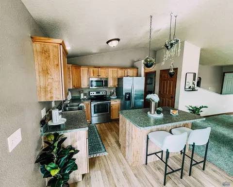 662 Airway Ct, Box Elder, SD 57719 photo 11
