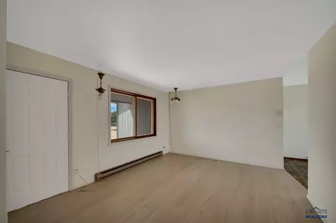 512 Falcon Dr, Box Elder, SD 57719 photo 3