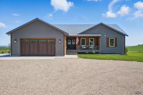 7536 Whitetail Dr, Sturgis, SD 57785 photo 2