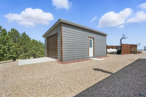 7536 Whitetail Dr, Sturgis, SD 57785 photo 37