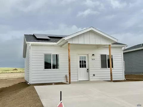 5634 Bridge Dr, Rapid City, SD 57703