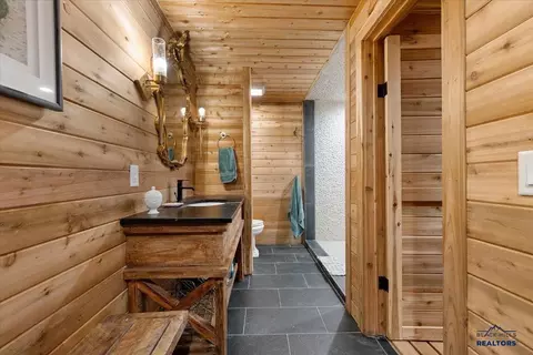 Bath - 323 Pine Cone Ave, Spearfish, SD 57783 photo 8 of 9