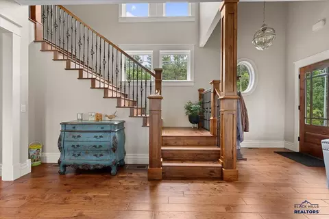 Entry Way - 323 Pine Cone Ave, Spearfish, SD 57783 photo 1 of 2