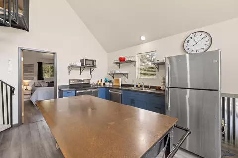 394 Mitchell, Keystone, SD 57751 photo 7