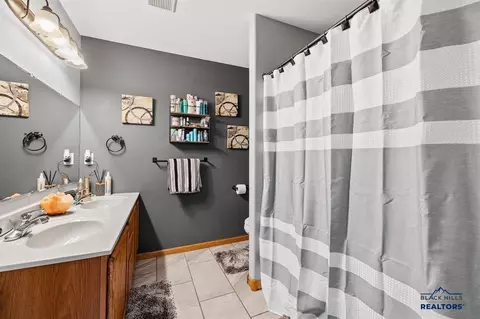 Bath - 6753 Mulberry Dr, Summerset, SD 57718 photo 1 of 2