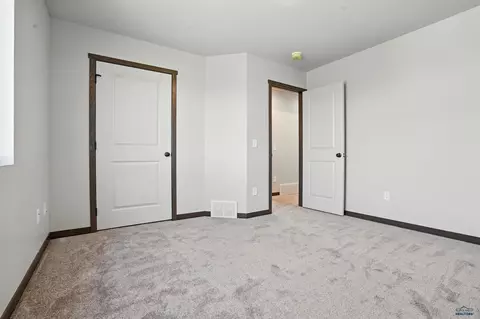 1014 Driver Cir, Wall, SD 57790 photo 21