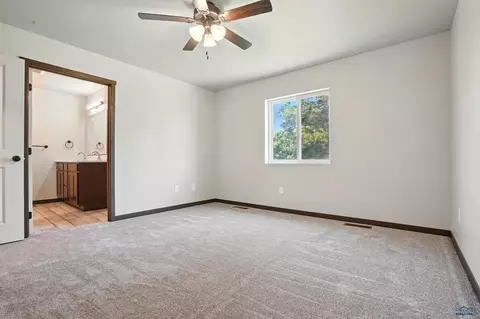 1014 Driver Cir, Wall, SD 57790 photo 14