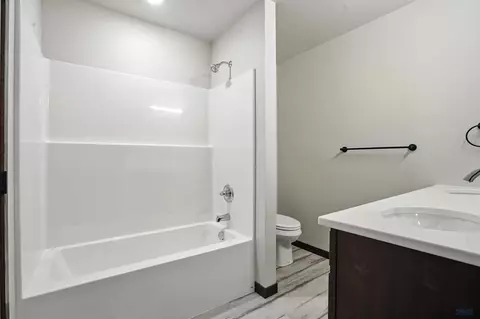 1014 Driver Cir, Wall, SD 57790 photo 17