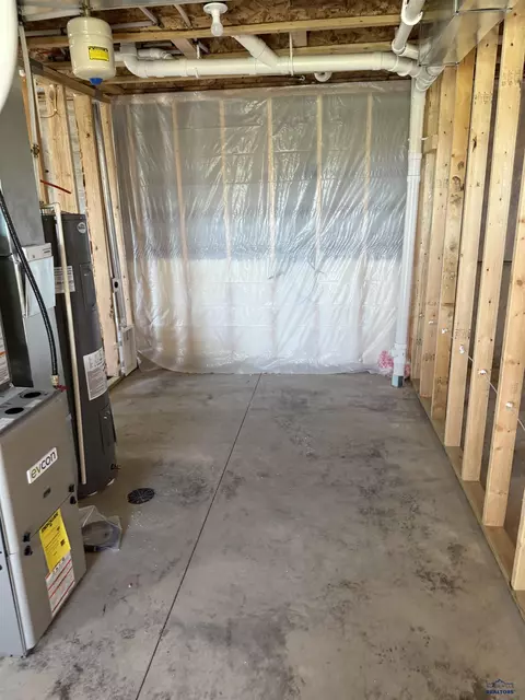664 Eagle Ct, Box Elder, SD 57719 photo 17