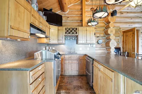2230 Pasque Loop, Spearfish, SD 57783 photo 15