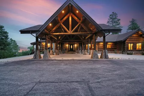 2230 Pasque Loop, Spearfish, SD 57783 photo 2