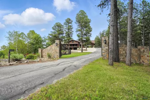 2230 Pasque Loop, Spearfish, SD 57783 photo 36