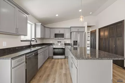 292 Northern Lights Blvd E, Box Elder, SD 57719 photo 3