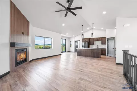 7668 Coley Rd, Spearfish, SD 57783 photo 9