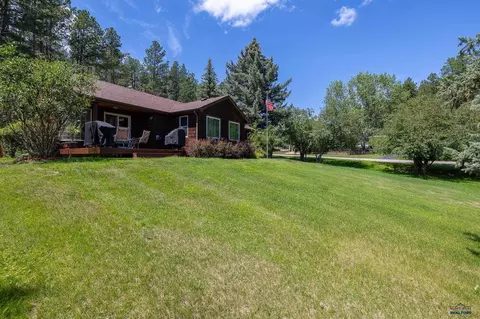 106 Montgomery, Custer, SD 57730 photo 29