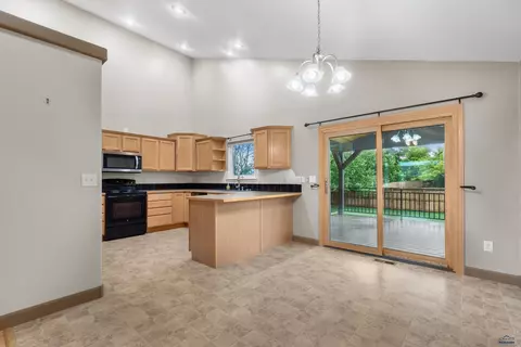 10315 Remmington St, Summerset, SD 57718 photo 12