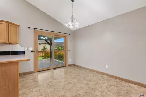 10315 Remmington St, Summerset, SD 57718 photo 13