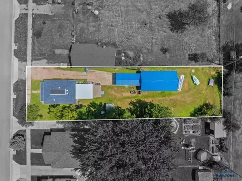 View/Area - 822 Lawrence St, Belle Fourche, SD 57717 photo 5 of 5