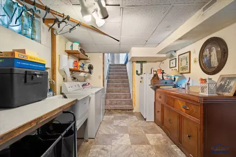Other - 822 Lawrence St, Belle Fourche, SD 57717 photo 5 of 8