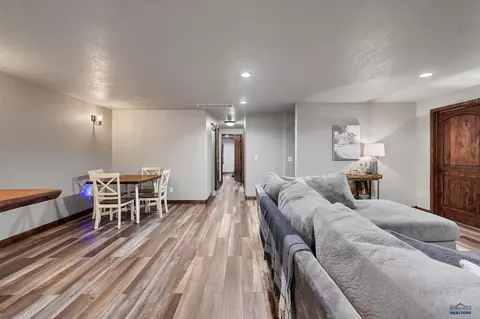 1849 Russell St, Spearfish, SD 57783 photo 21