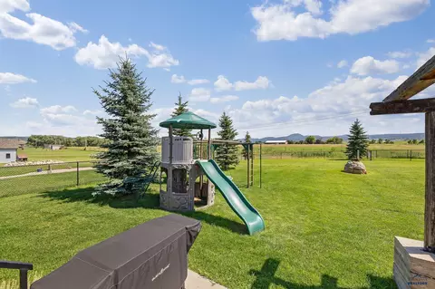 1849 Russell St, Spearfish, SD 57783 photo 27