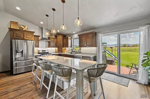 1849 Russell St, Spearfish, SD 57783 photo 8