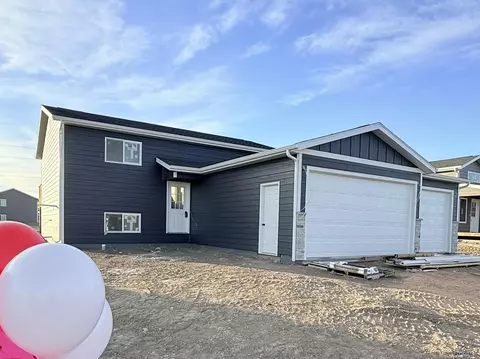 337 Ennen Dr, Rapid City, SD 57703