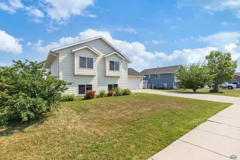324 Freiheit Ln, Box Elder, SD 57719 photo 2