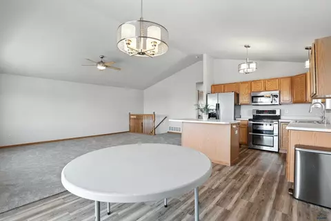 324 Freiheit Ln, Box Elder, SD 57719 photo 23