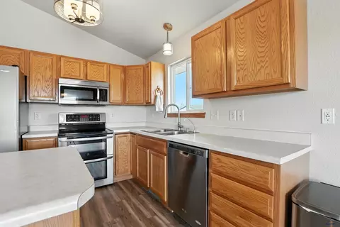 324 Freiheit Ln, Box Elder, SD 57719 photo 25