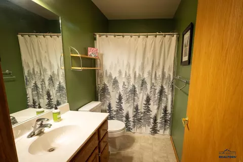 Bath - 6935 Townsend, Summerset, SD 57718 photo 3 of 3